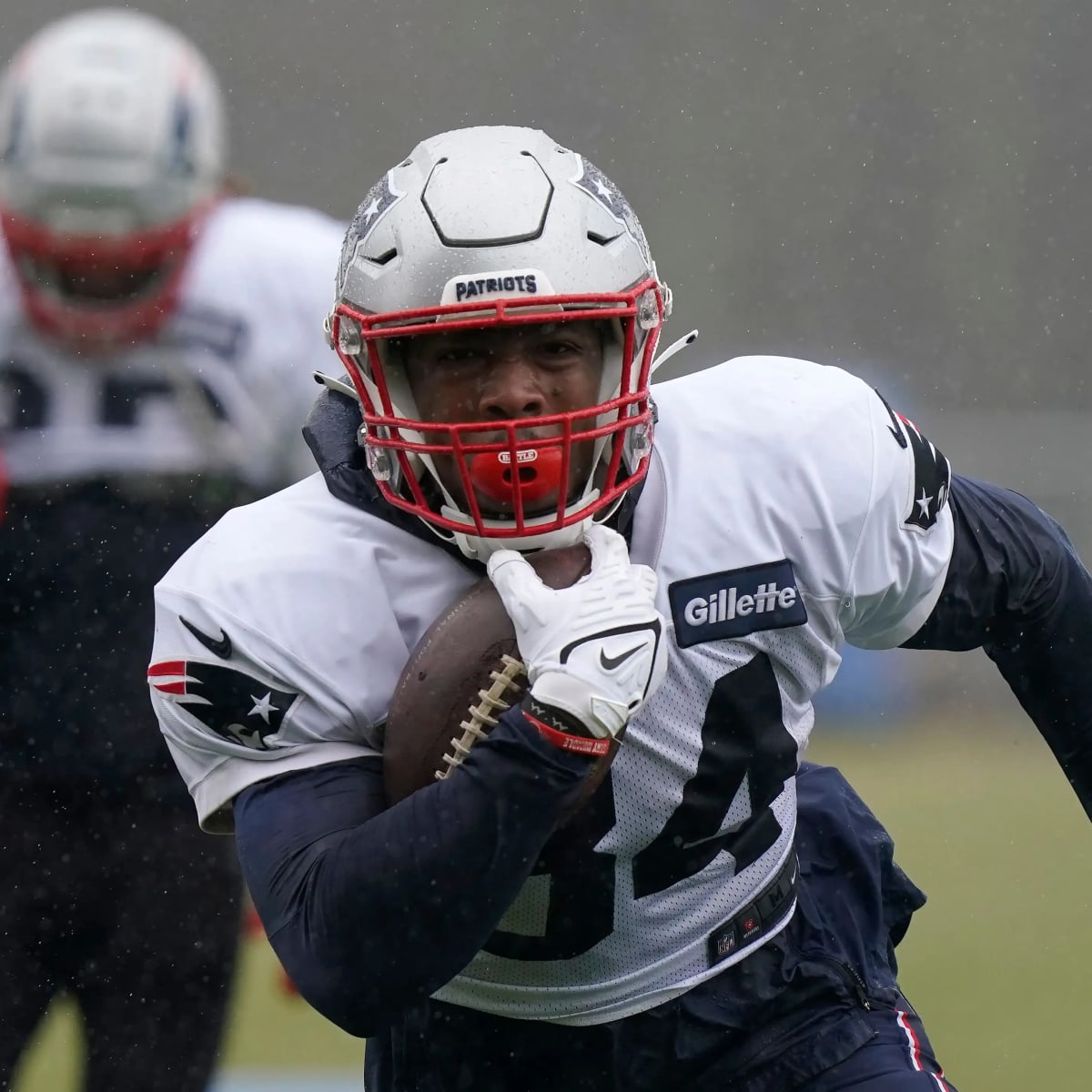 Report: Patriots set to waive Devine Ozigbo