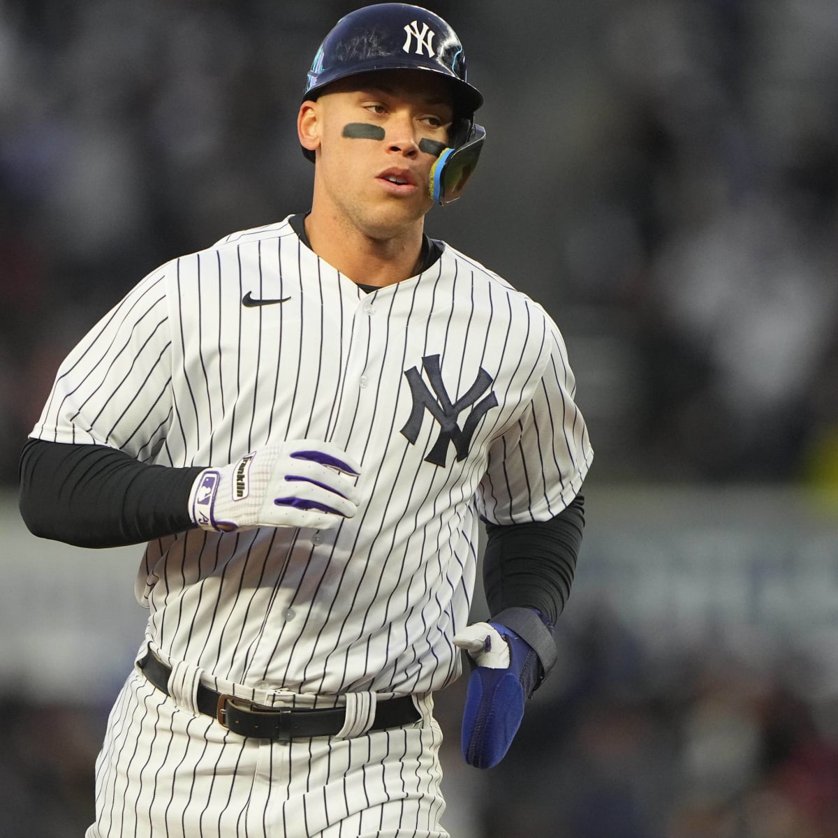 Aaron Judge meets young Yankees fan from viral home run moment