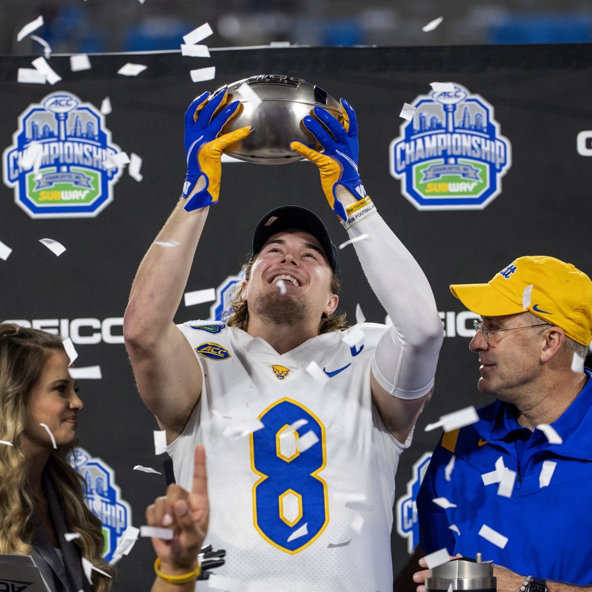 September 8th, 2018: Pitt #8 Kenny Pickett during the Pitt