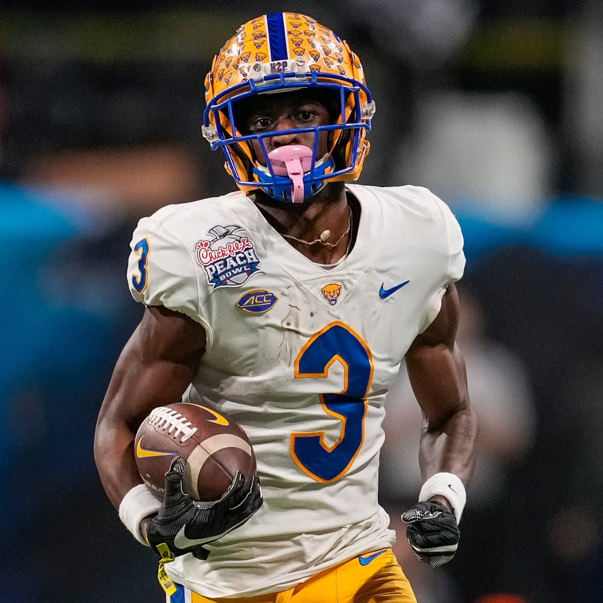 Pitt football, WR Addison earns Biletnikoff Award, Sports