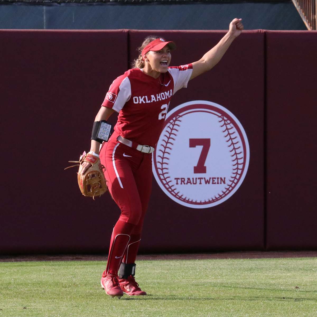 OU baseball; Ruffcorn goes long, Sooners score late, secure Bedlam series, Sports