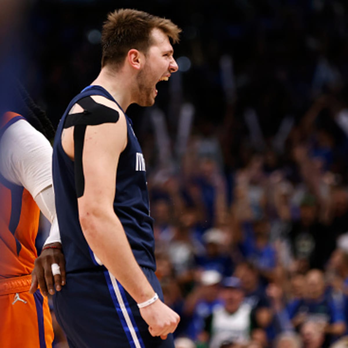 Luka Doncic's 39-Point Night Not Enough as Minnesota Timberwolves Snap  Weary Dallas Mavs' Win Streak - Sports Illustrated Dallas Mavericks News,  Analysis and More