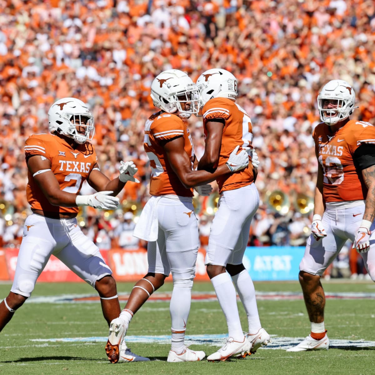 Jersey numbers revealed for Texas' 2022 newcomers