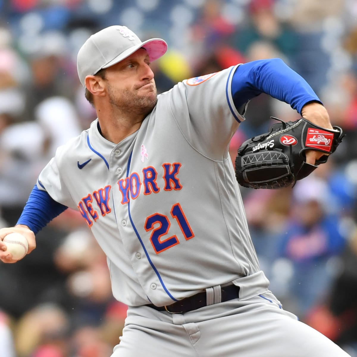 Mets lose opener of day-night twinbill to Phillies