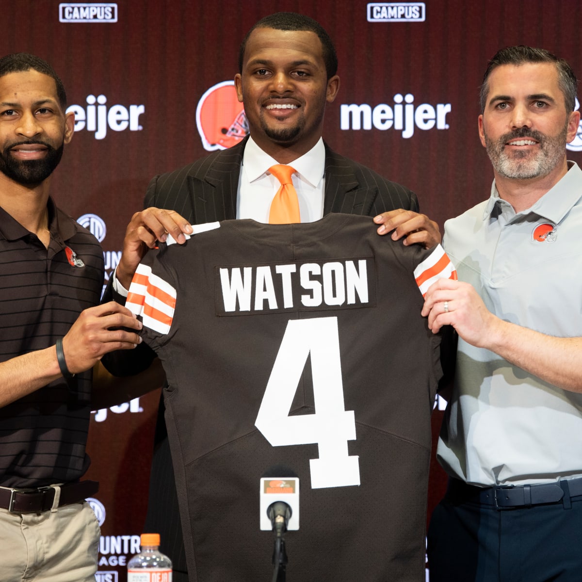 Cleveland Browns QB Deshaun Watson Focused on Repairing Image - Sports  Illustrated Clemson Tigers News, Analysis and More