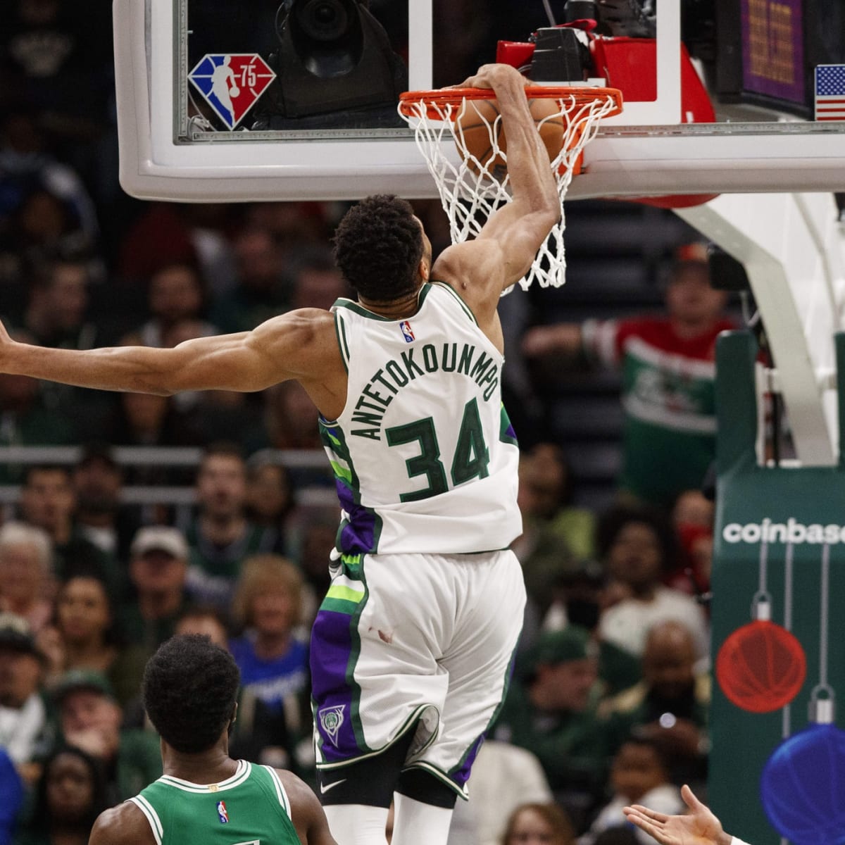 Giannis Antetokounmpo's wild explanation for the Milwaukee Bucks comeback  win over the Dallas Mavericks - Basketball Network - Your daily dose of  basketball