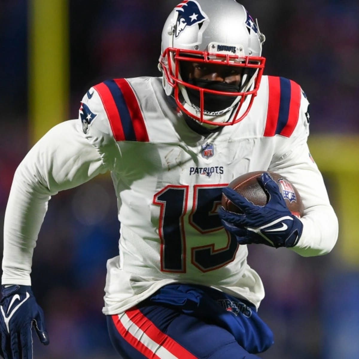 New England Patriots Paths vs. Miami Dolphins: Do or Die; Season, System on  Line? - Sports Illustrated New England Patriots News, Analysis and More