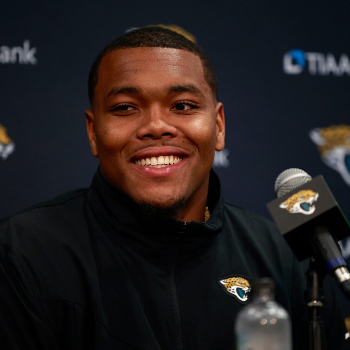 Jaguars news: 2022 NFL Draft No. 1 overall pick Travon Walker secures the  bag with unique contract