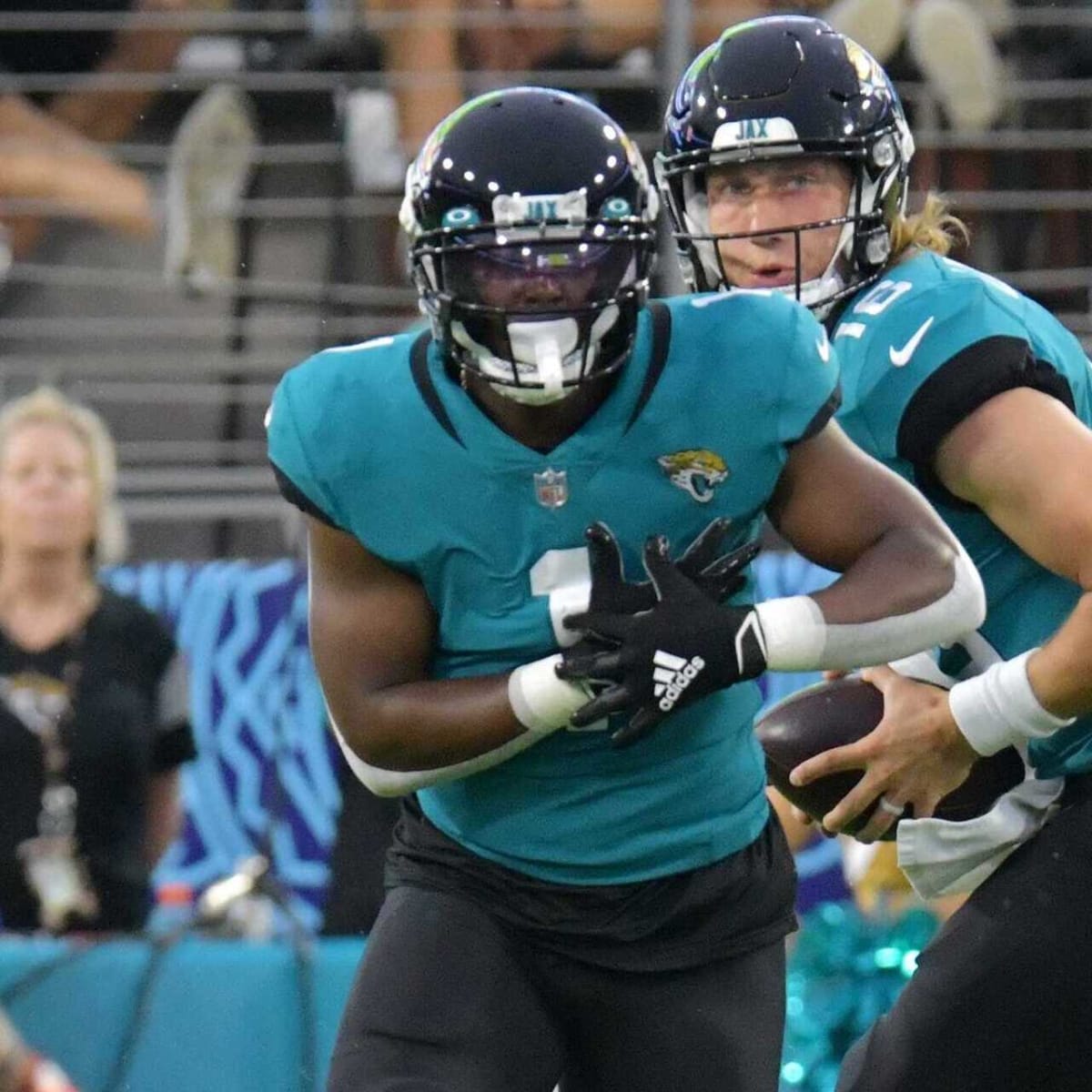 Travis Etienne injury news: Jaguars RB hurts foot, out for 2021 - Sports  Illustrated