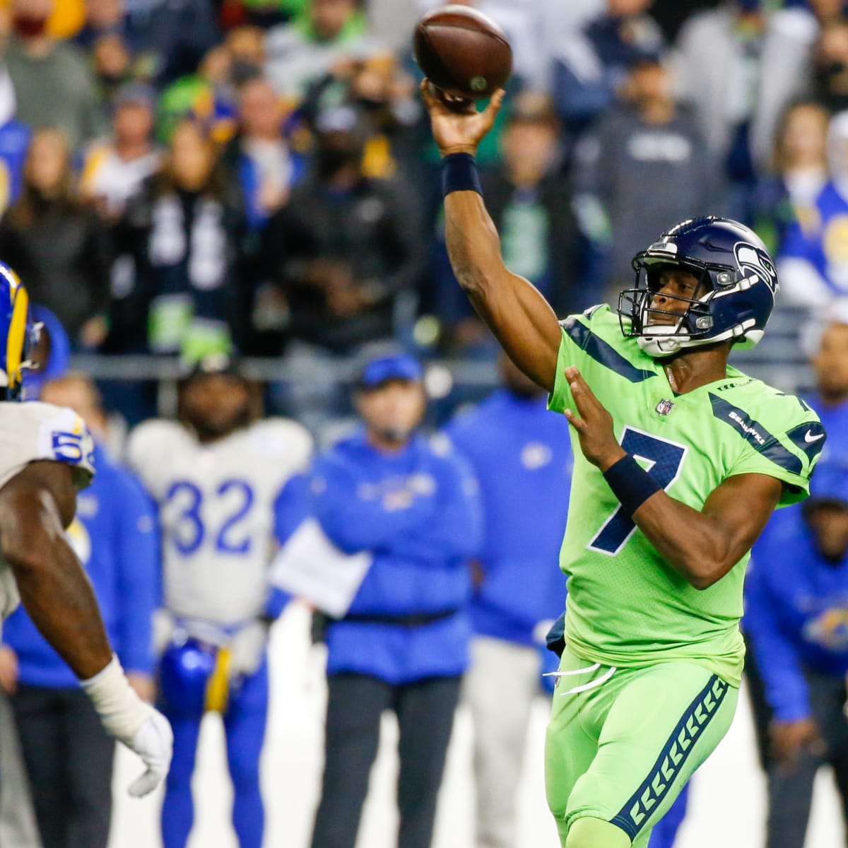 Seahawks' Week 7 matchup in Arizona flexed to Sunday Night Football -  Seattle Sports