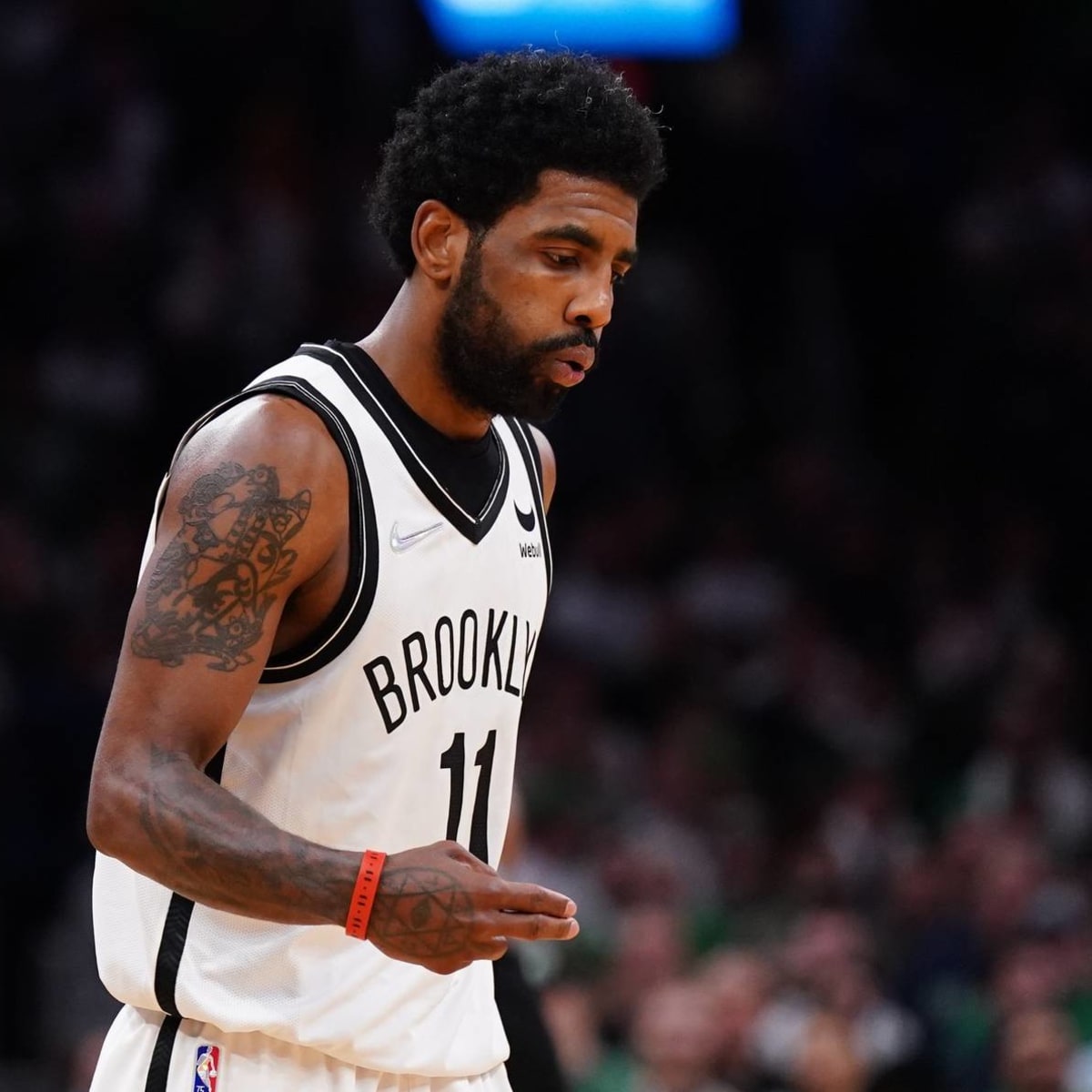 Kyrie Irving's Last Shoe is Half-Price on the Nike Website - Sports  Illustrated FanNation Kicks News, Analysis and More