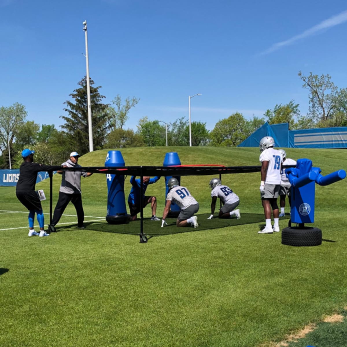 Detroit Lions Aidan Hutchinson rookie minicamp NFL report - Sports  Illustrated Detroit Lions News, Analysis and More