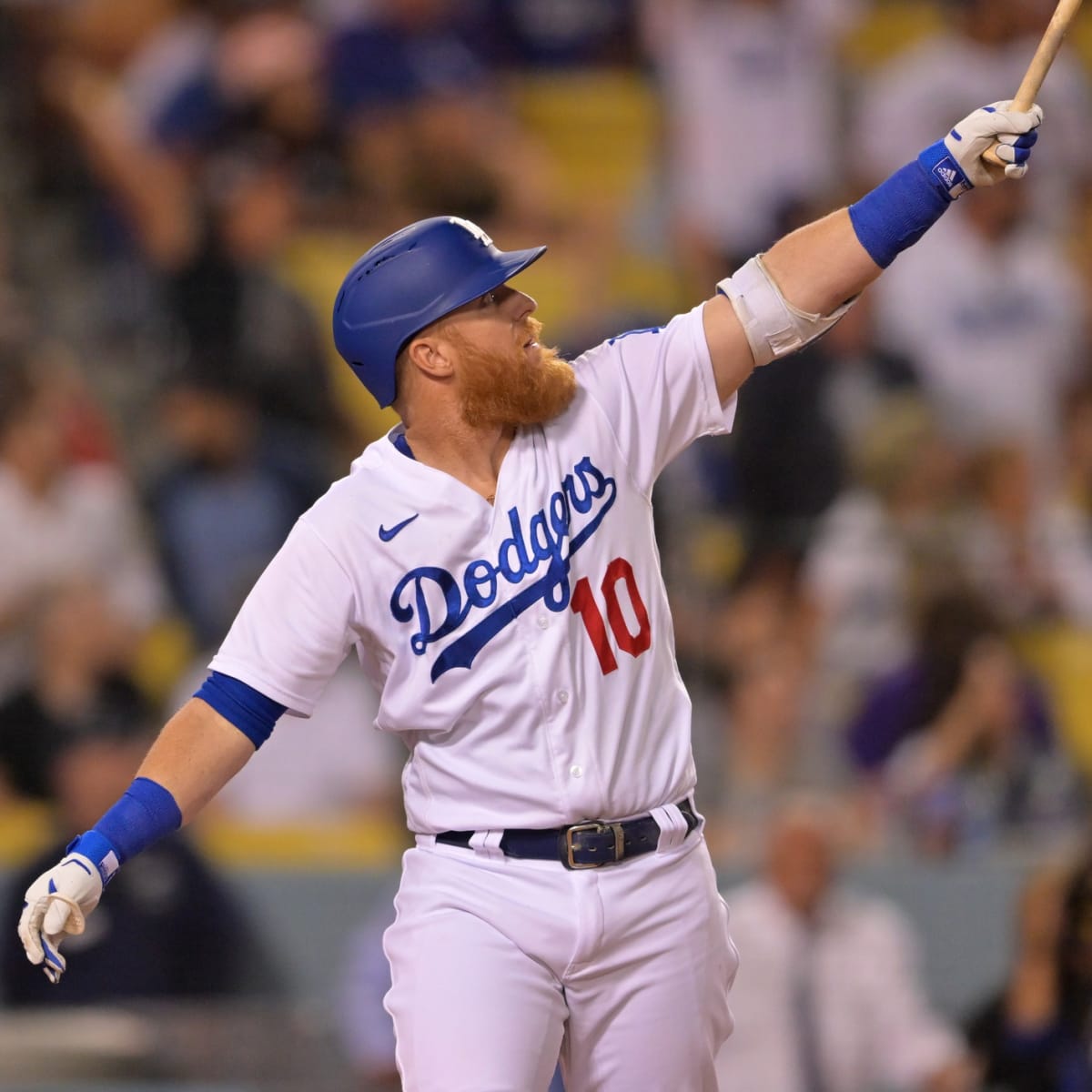 Justin Turner: Breaking News, Rumors & Highlights