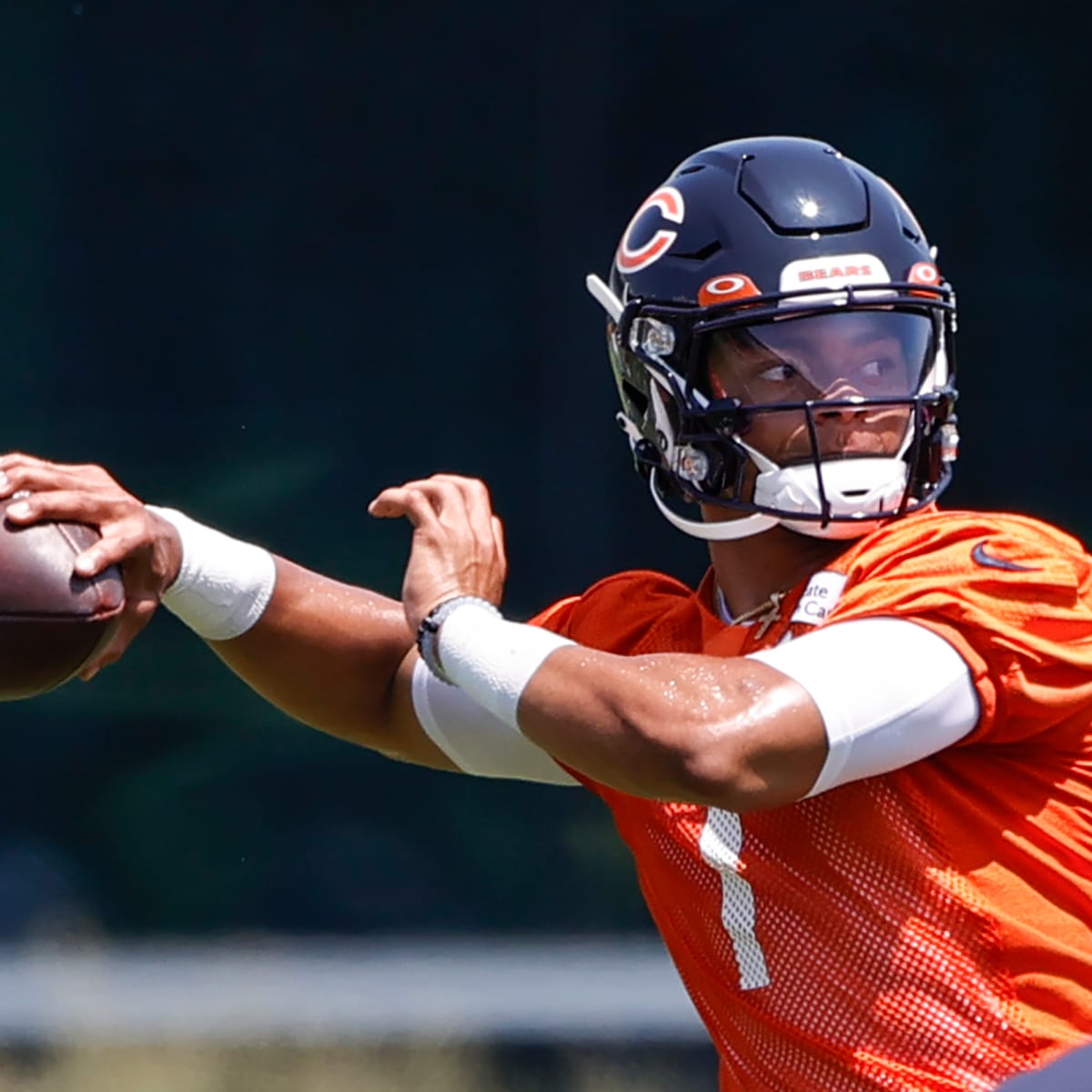 Chicago Bears QB Justin Fields is exceeding expectations so far