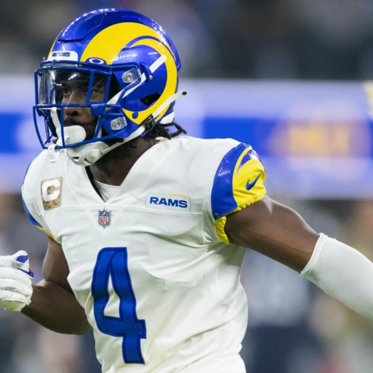 Los Angeles Rams Safety Jordan Fuller warms up during an NFL game