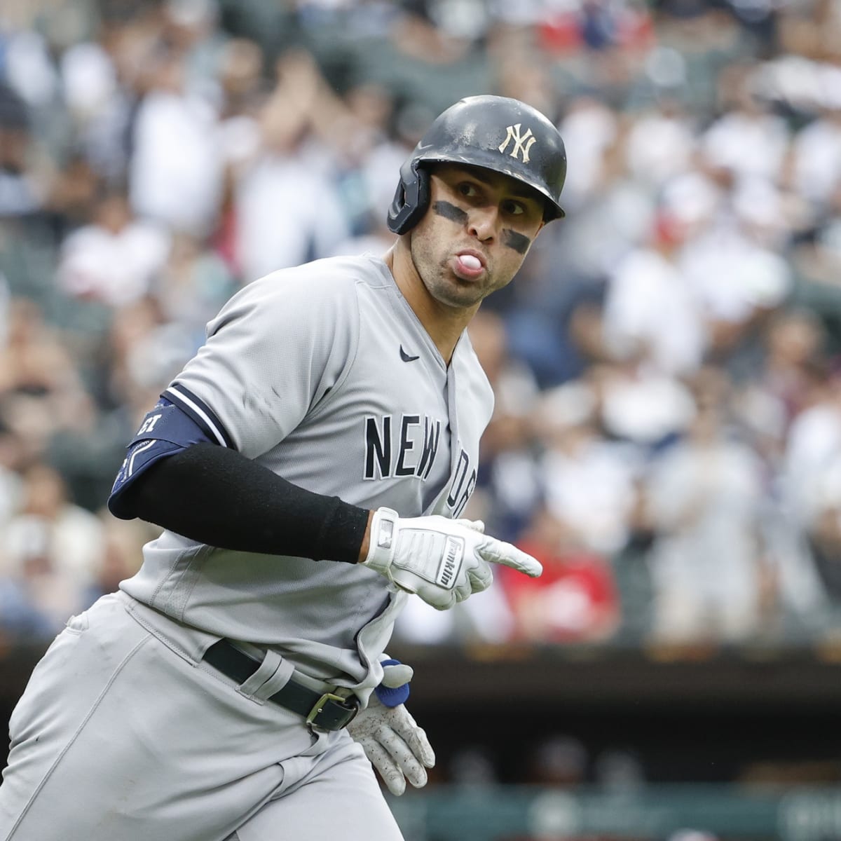 Will New York Yankees Trade Joey Gallo or Aaron Hicks Before Trade  Deadline? - Sports Illustrated NY Yankees News, Analysis and More