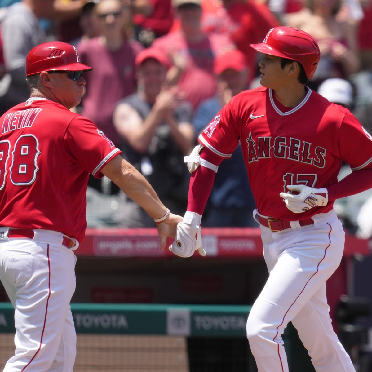 Shohei Ohtani Hits Lead-Off Home Run for Los Angeles Angels - Fastball