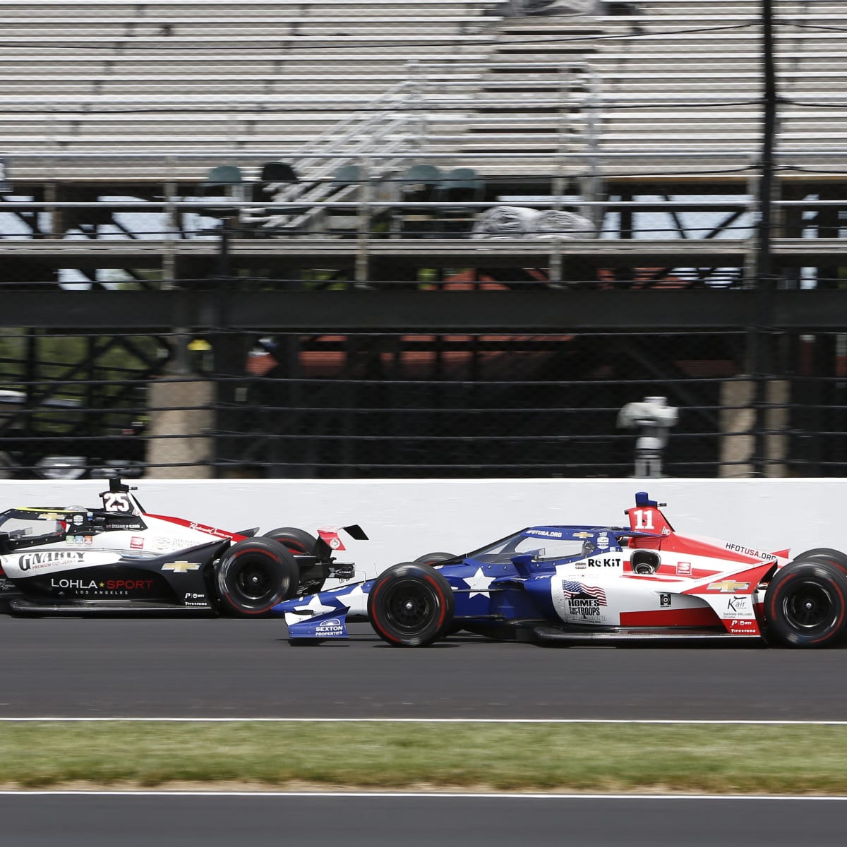 Friday's motorsports: Grosjean tops first IndyCar practice at Road