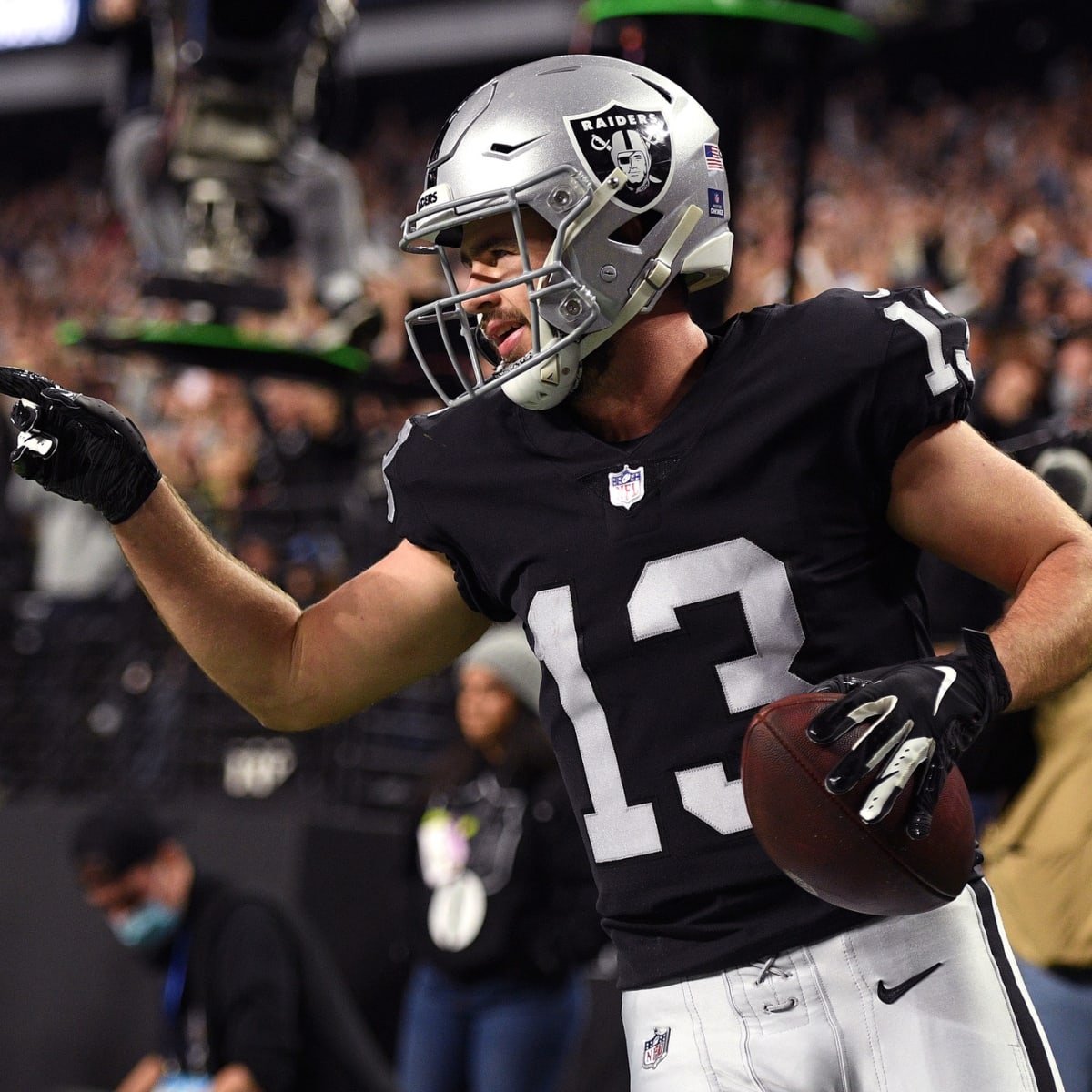 Las Vegas Raiders Davante Adams, Hunter Renfrow among NFL's best - Sports  Illustrated Las Vegas Raiders News, Analysis and More