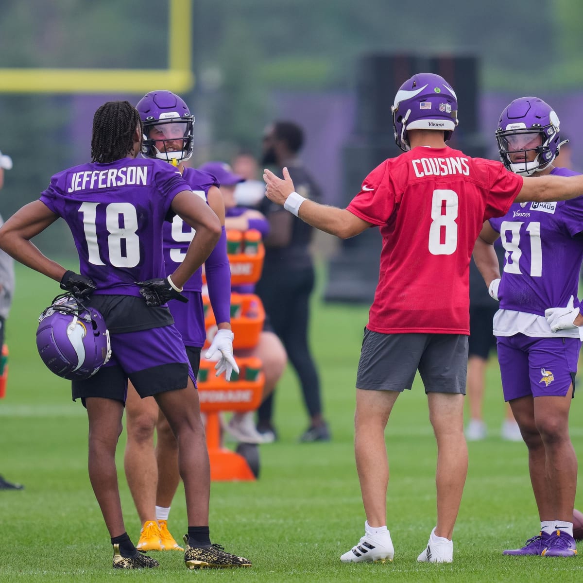 Ben Leber critical of Vikings defense: 'Blitz all you want, it's not  effective'