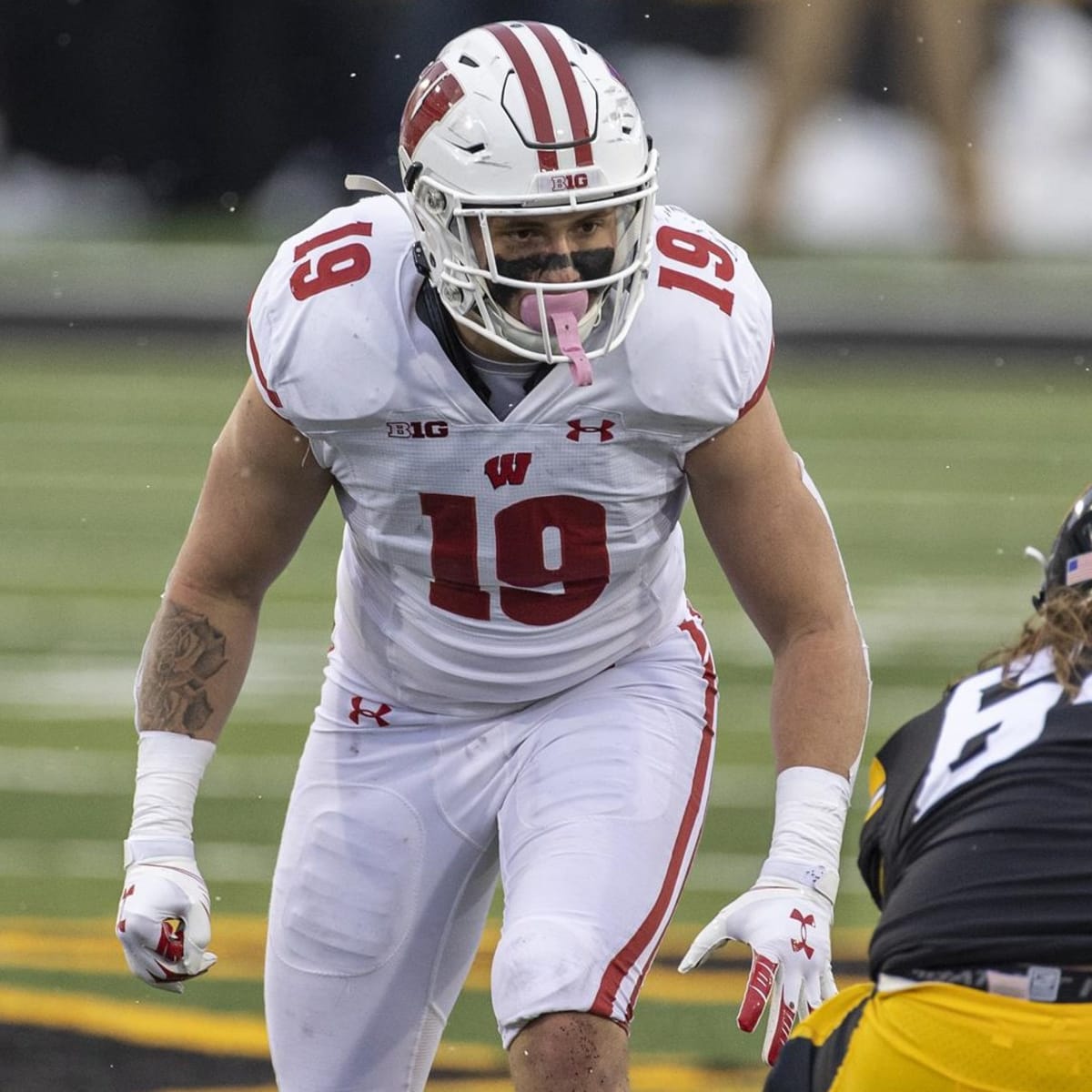 How Steelers OLB Nick Herbig followed his brother's Hawaii-to-the-NFL  blueprint - The Athletic