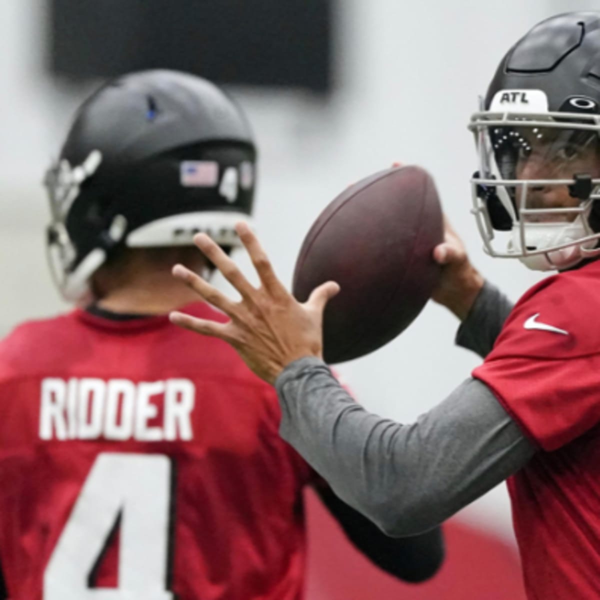 Mariota, Ridder dominating QB snaps at Falcons training camp - The Sumter  Item