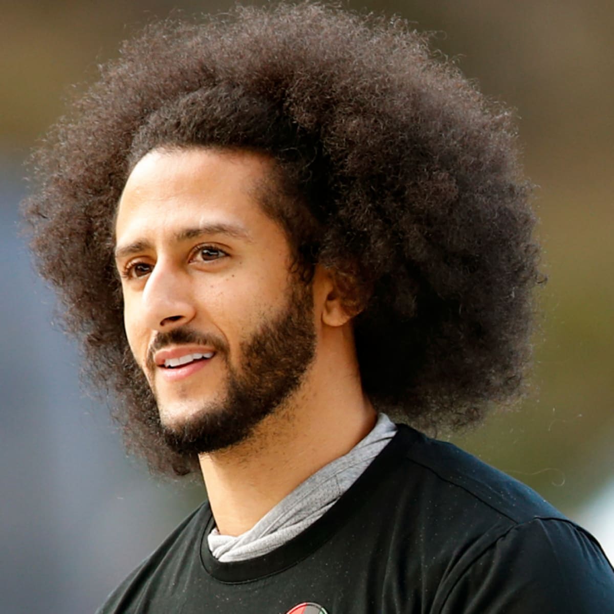 Former NFL GM Urges Raiders to Sign Colin Kaepernick