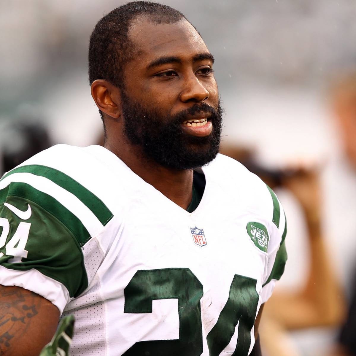 Darrelle Revis: Pitt great will join New York Jets Ring of Honor﻿