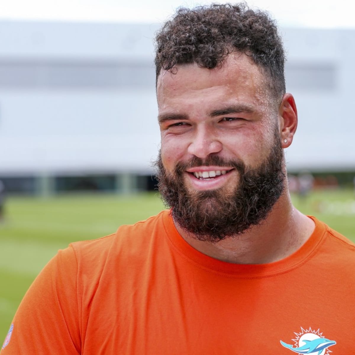 Miami Dolphins players Connor Williams and Zach Sieler not expected to hold  out during training camp - BVM Sports