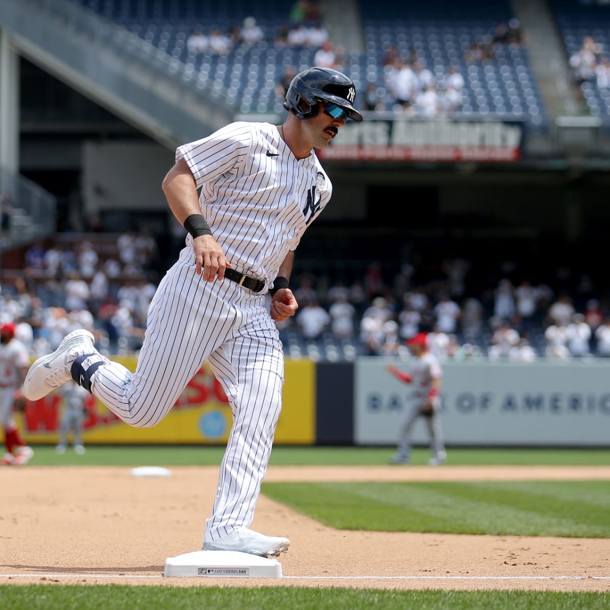 Matt Carpenter signs major league deal with New York Yankees - ESPN