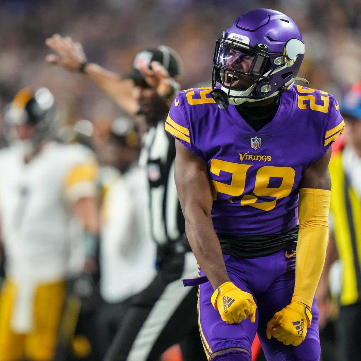 5 things that stood out in the Vikings' gut-wrenching loss to Chargers -  Sports Illustrated Minnesota Sports, News, Analysis, and More