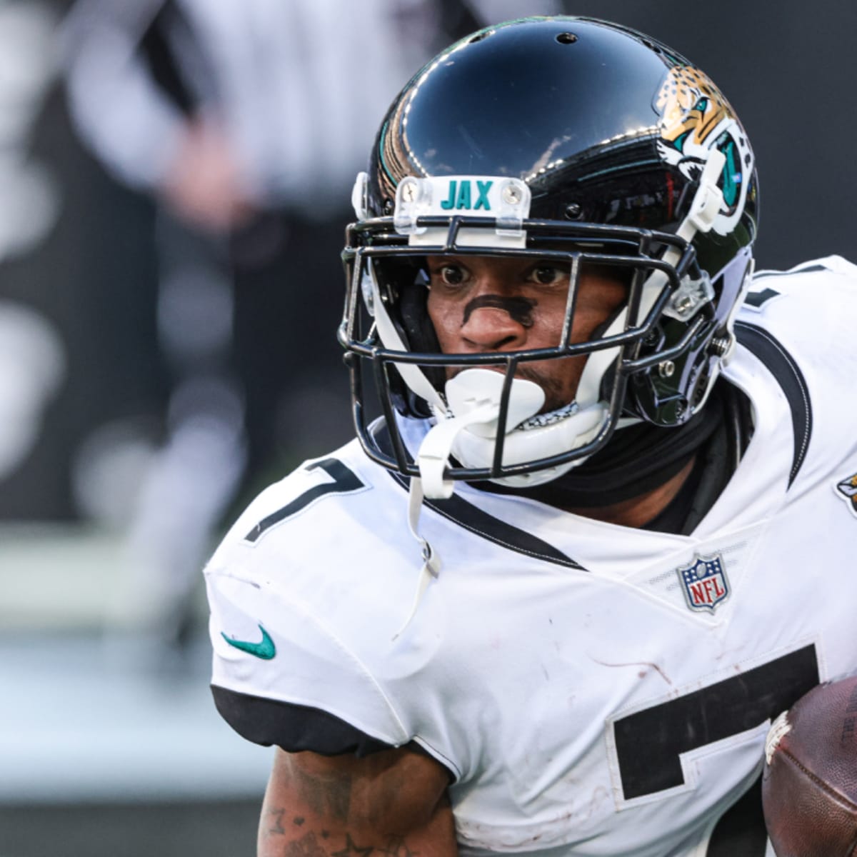 Jacksonville Jaguars receiver Tavon Austin scores first touchdown