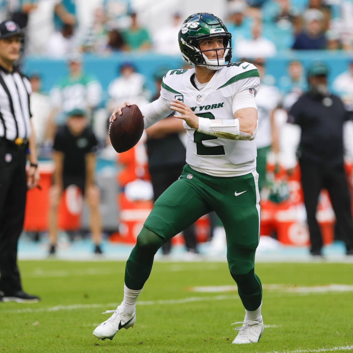 New York Jets QB Zach Wilson Must Step Up After Breece Hall Injury - Sports  Illustrated New York Jets News, Analysis and More