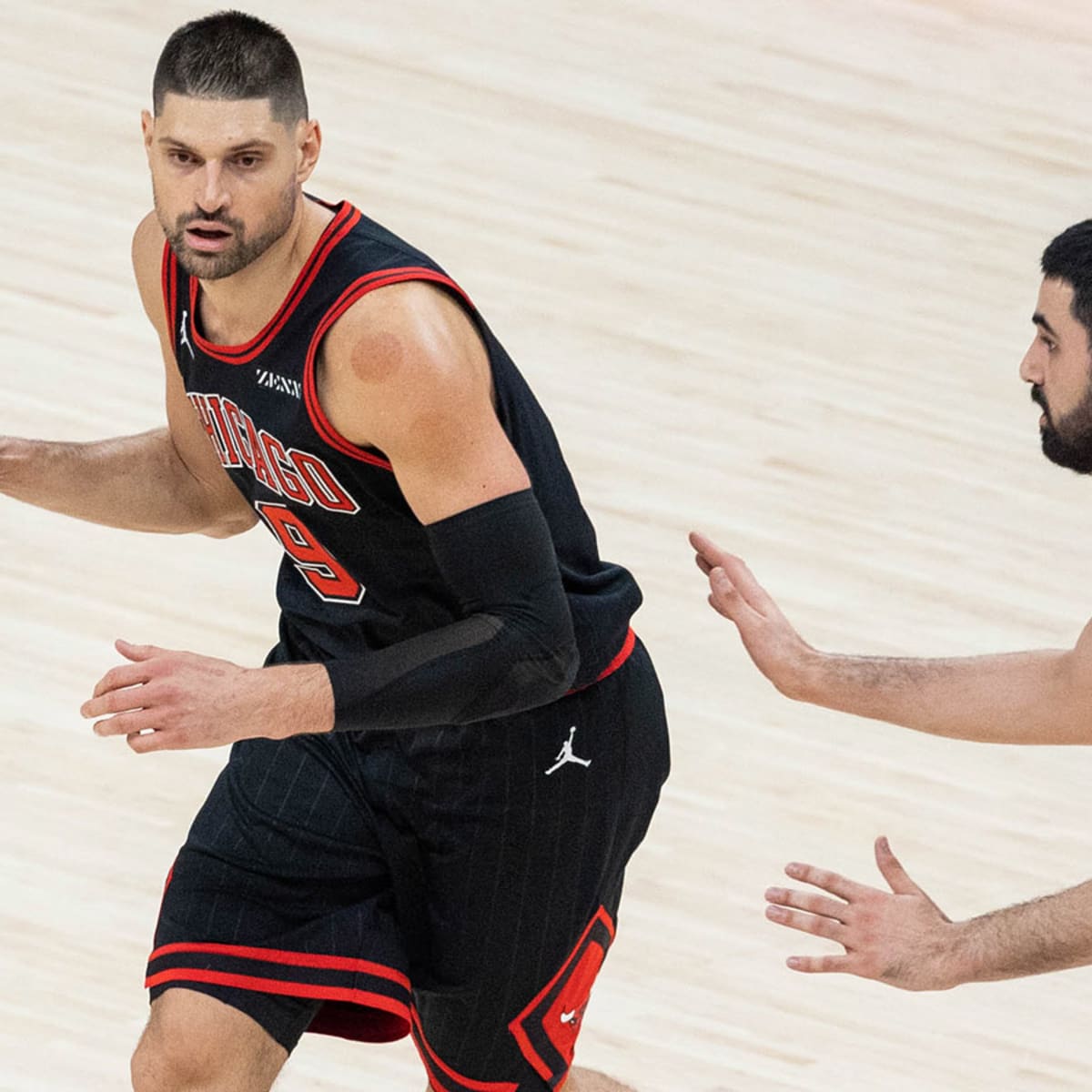 Column: Chicago Bulls have more important things to do than exact
