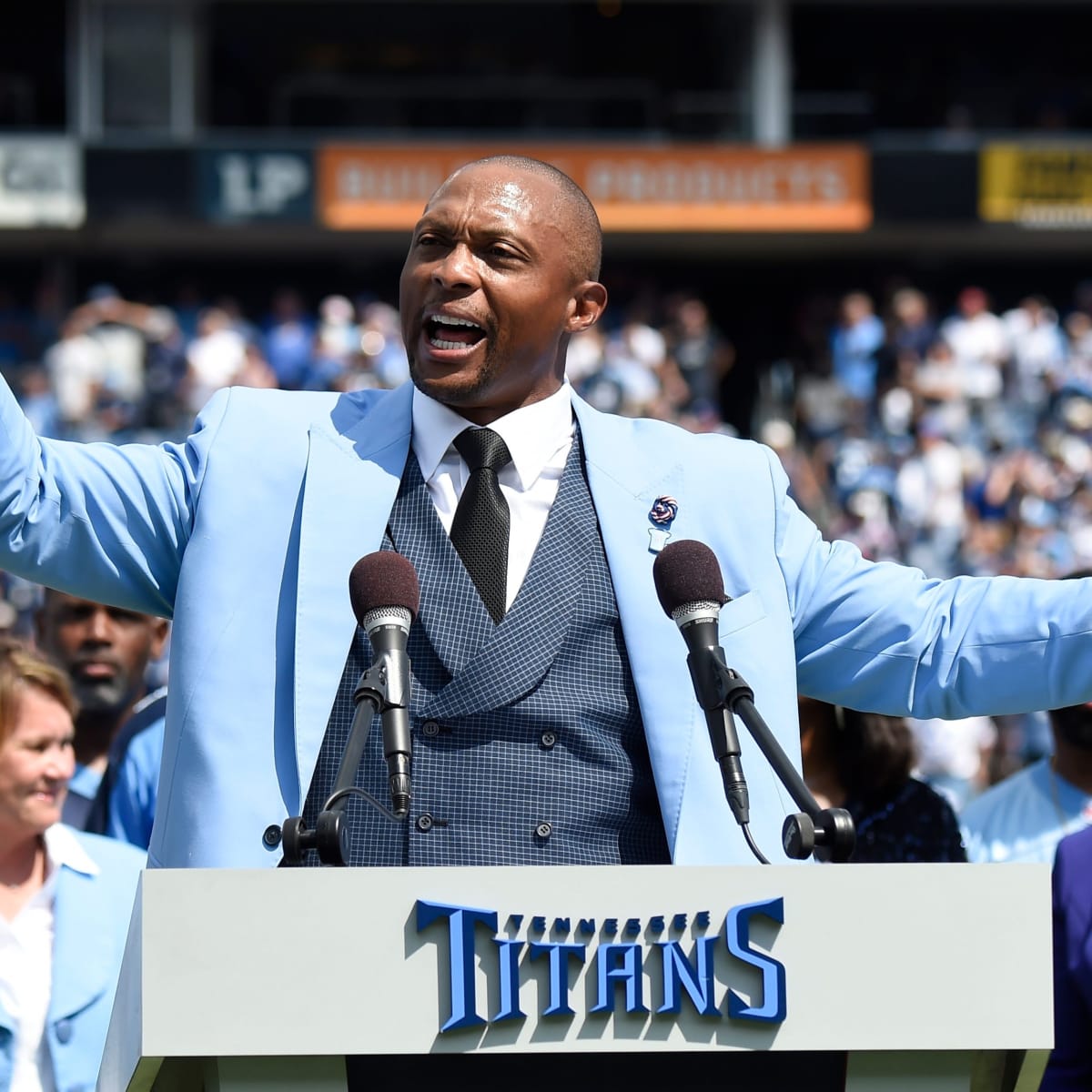 Eddie George head coach: Tennessee State hires former Titans RB - Sports  Illustrated