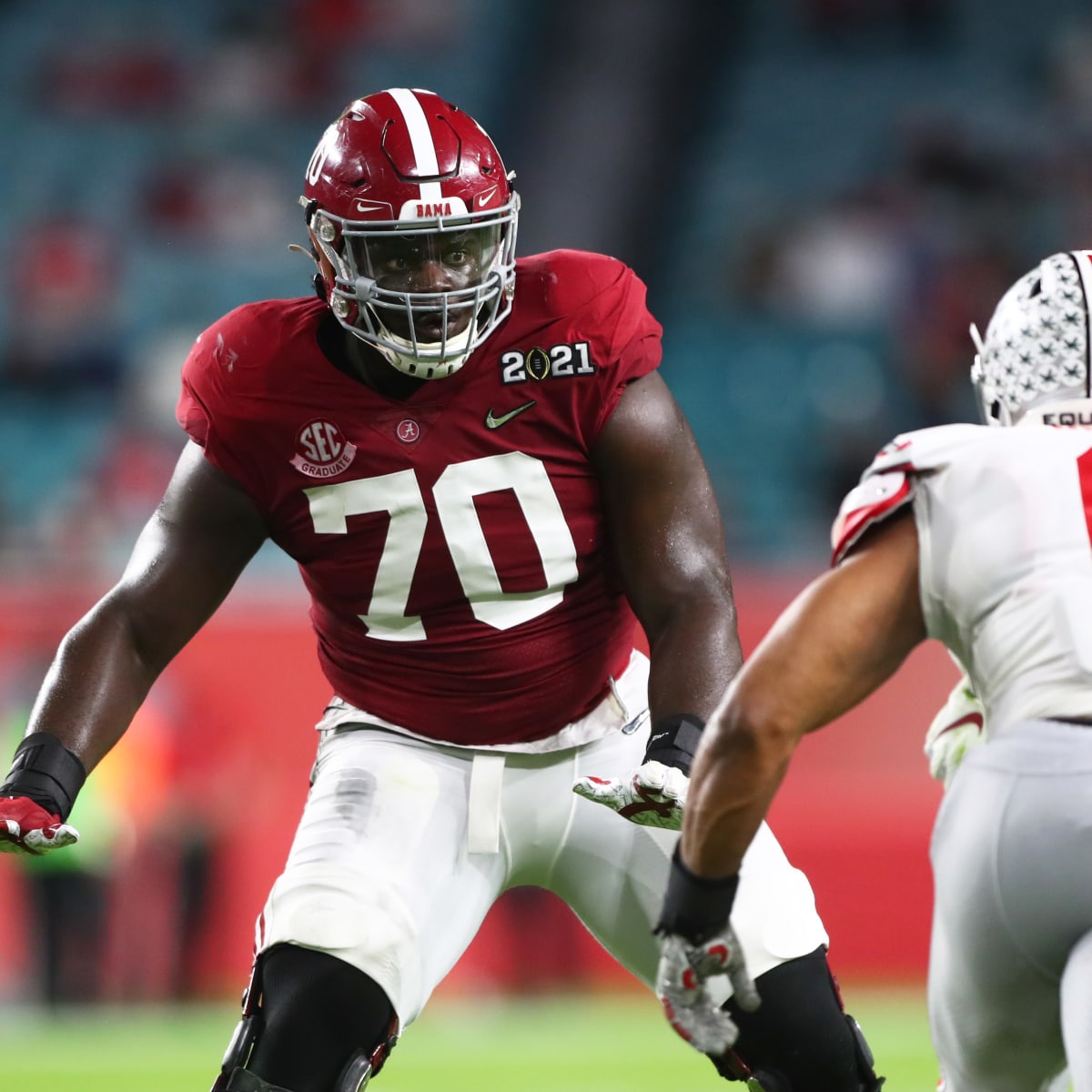 2021 NFL Draft Player Profiles: Alabama OT Alex Leatherwood