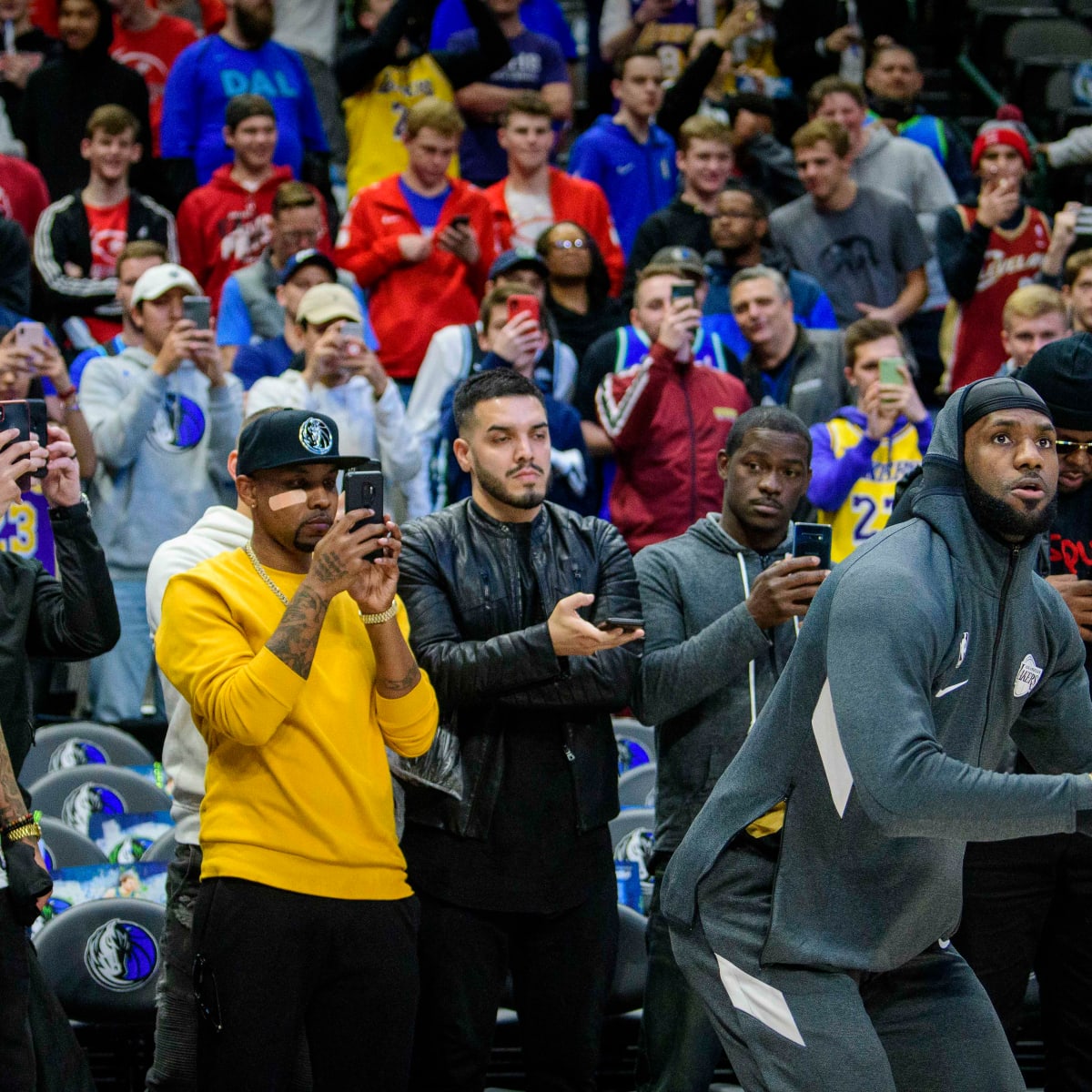 Los Angeles Lakers and Clippers' home arena Staples Center set to