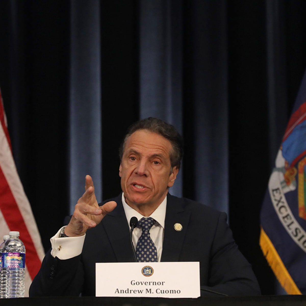 Petition calls to ban Gov. Cuomo from Buffalo Bills playoff game