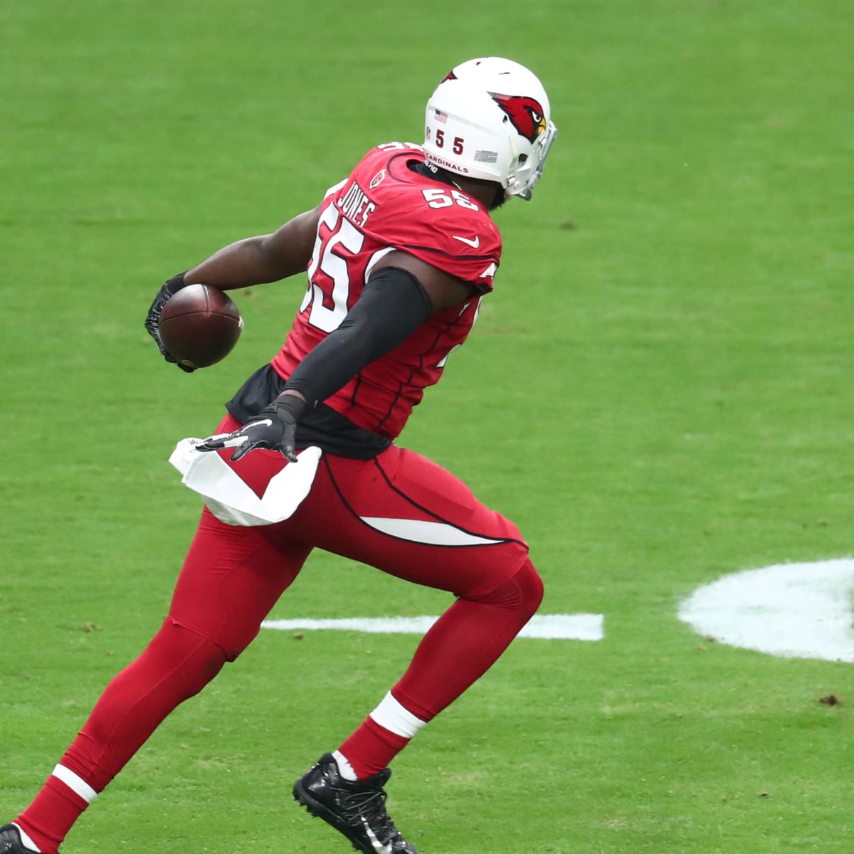 Cardinals LB Chandler Jones Graduates from Syracuse - Syracuse