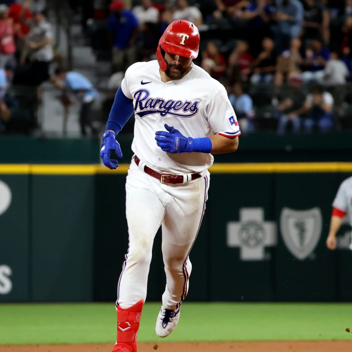 Joey Gallo tests the dimensions at the Texas Rangers' new ballpark