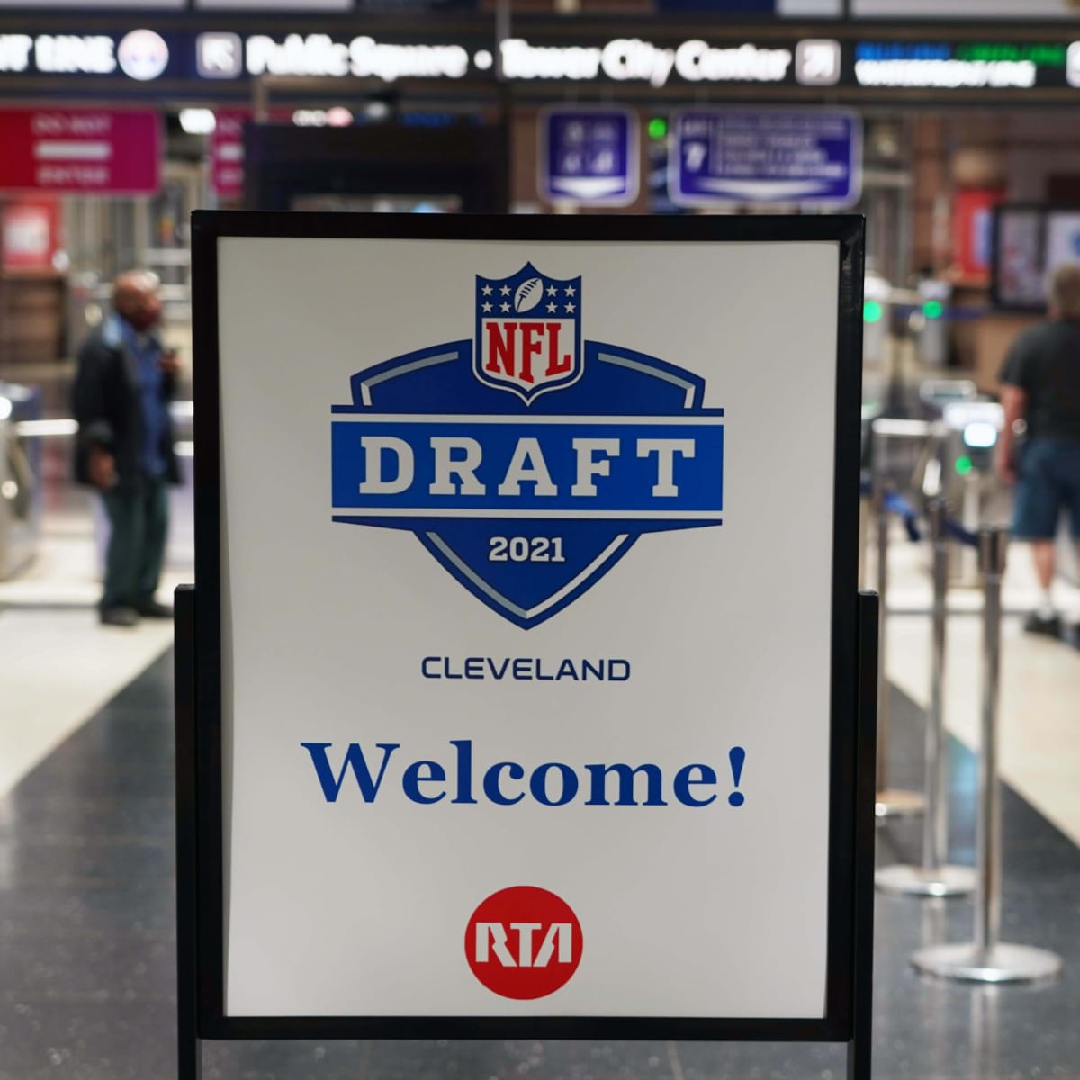 A Very Early 2022 NFL Draft Big Board - Sports Illustrated New York Giants  News, Analysis and More