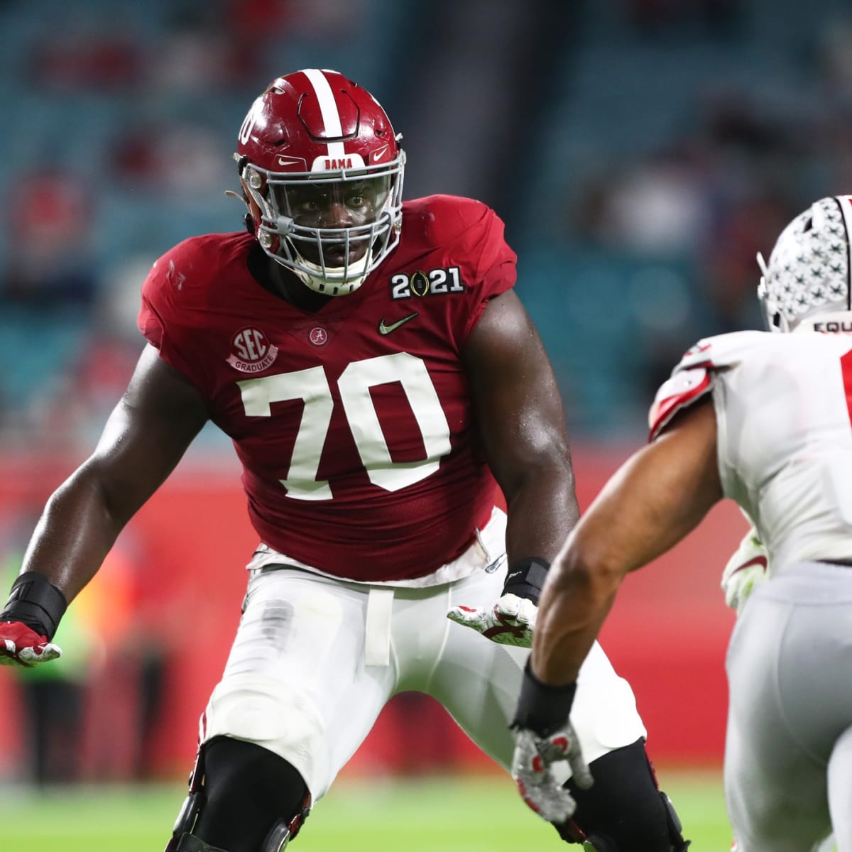 NFL roundup: Raiders cut offensive lineman Alex Leatherwood, a 2021  1st-round pick