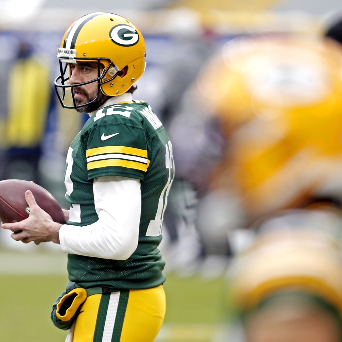 Aaron Rodgers: Shailene Woodley lives close to the Denver Broncos