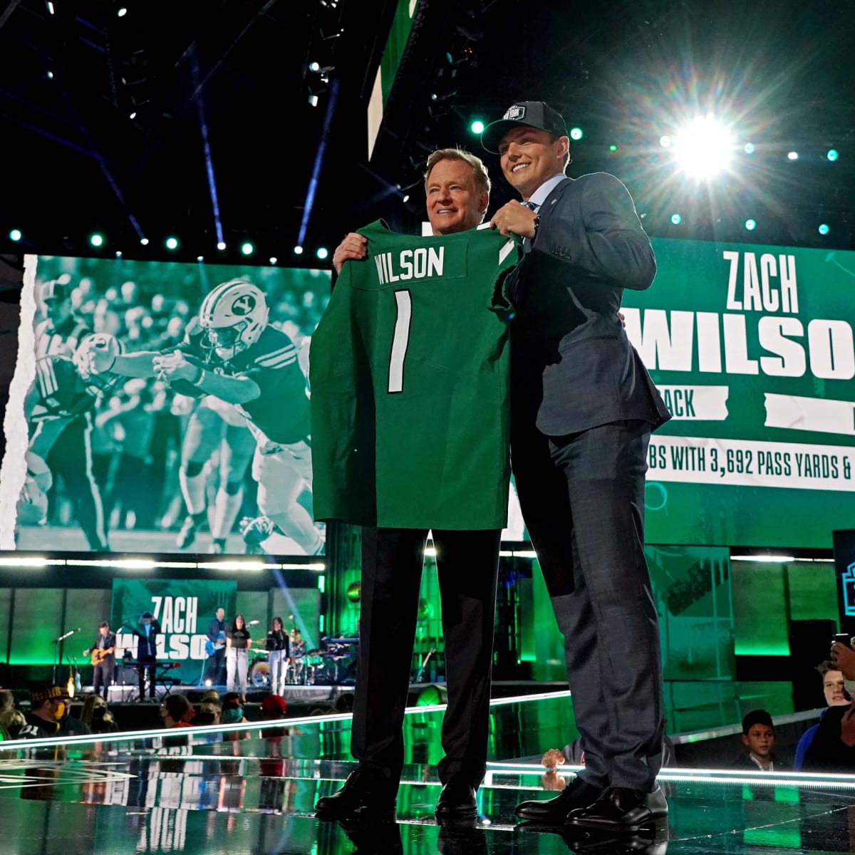 NFL insider gives New York Jets draft class top grade - Sports