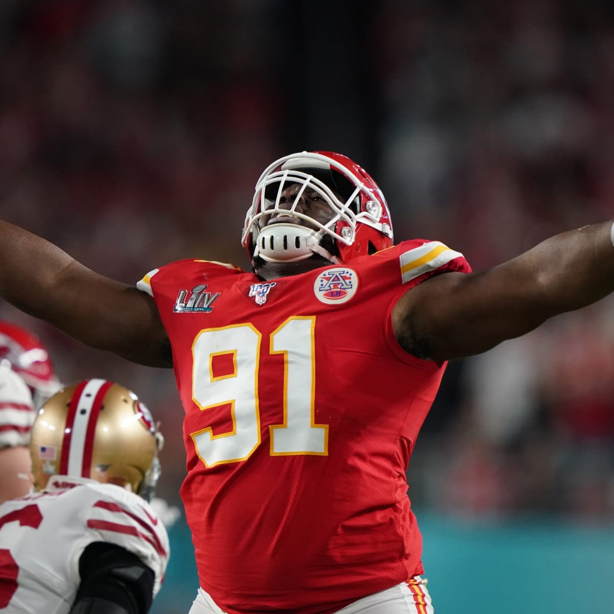 Kansas City Chiefs defensive tackle Derrick Nnadi (91) walks back to the  locker room before an NFL football game against the Los Angeles Chargers,  Sunday, Nov. 20, 2022, in Inglewood, Calif. (AP