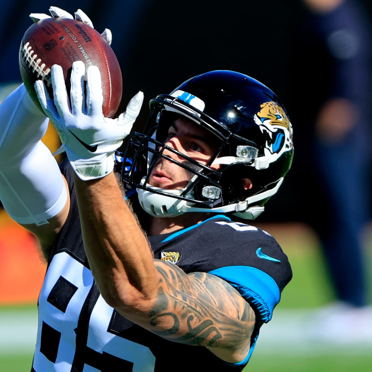 Broncos Sign Former Jaguars TE Eric Saubert - Sports Illustrated Mile High  Huddle: Denver Broncos News, Analysis and More