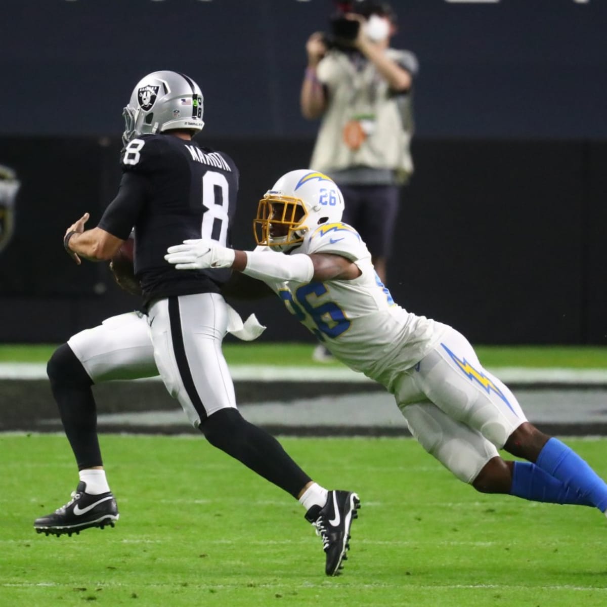 Los Angeles Raiders Sign CB Casey Hayward Jr. - Sports Illustrated