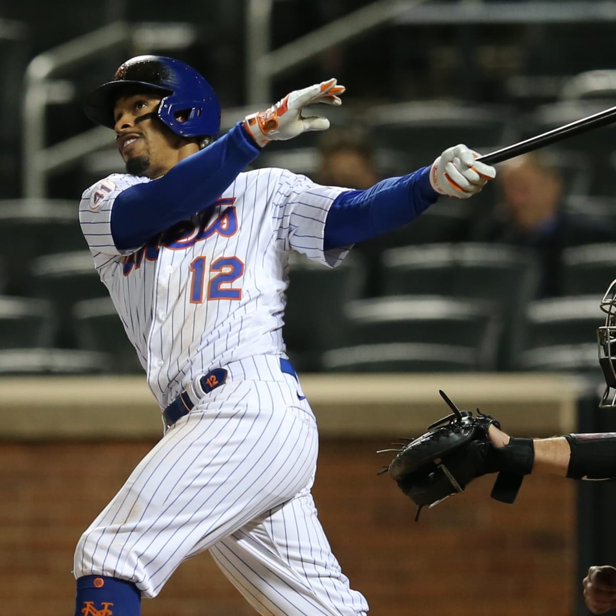 Lindor, Mets rally after dugout dustup; blame rodent debate