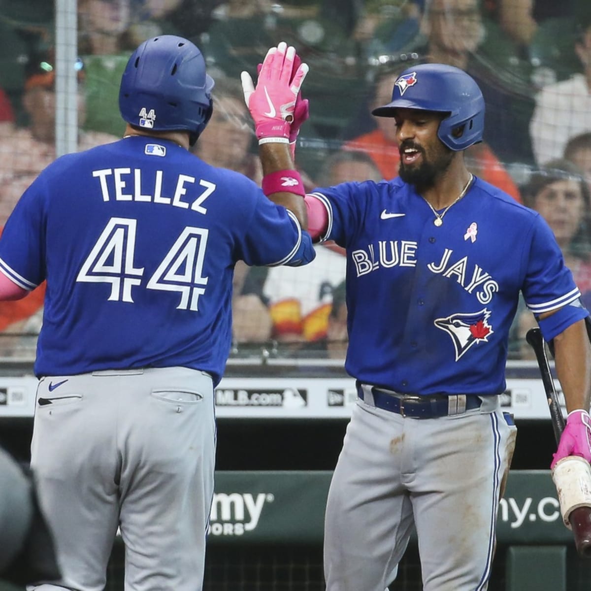 Blue Jays Lourdes Gurriel Jr. has found what works as MLB's hottest hitter  - Sports Illustrated Toronto Blue Jays News, Analysis and More