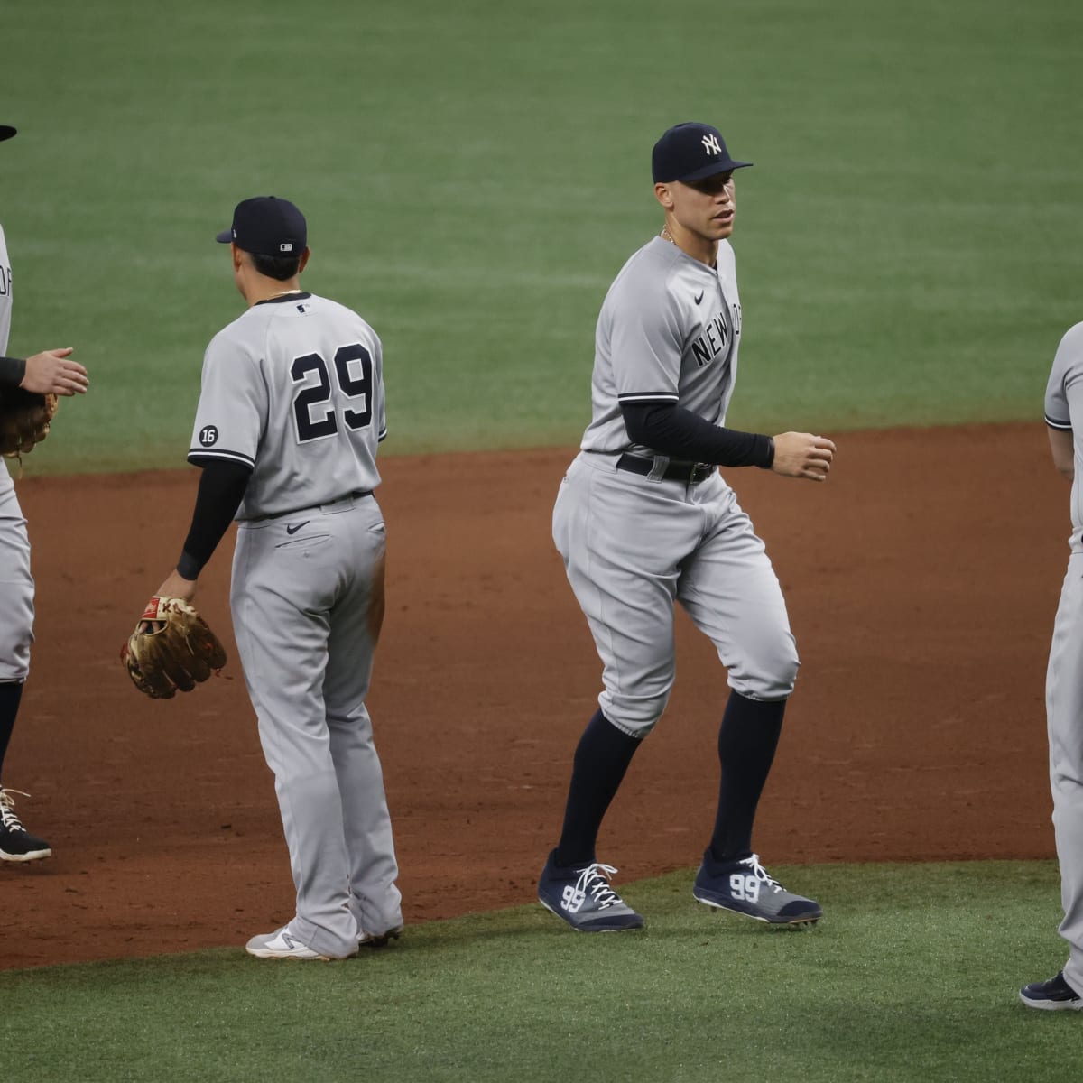 Ex-Yankees have Rangers up 2-0 over Astros as Bombers watch from home